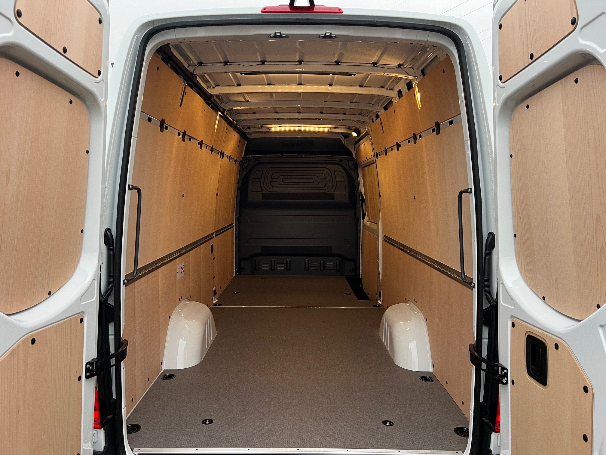Mercedes Benz Sprinter 313 CDI XXL (4,20m lang) auch mit Fahrer möglich – 3