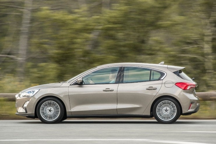 Ford Focus / VW Golf – 3