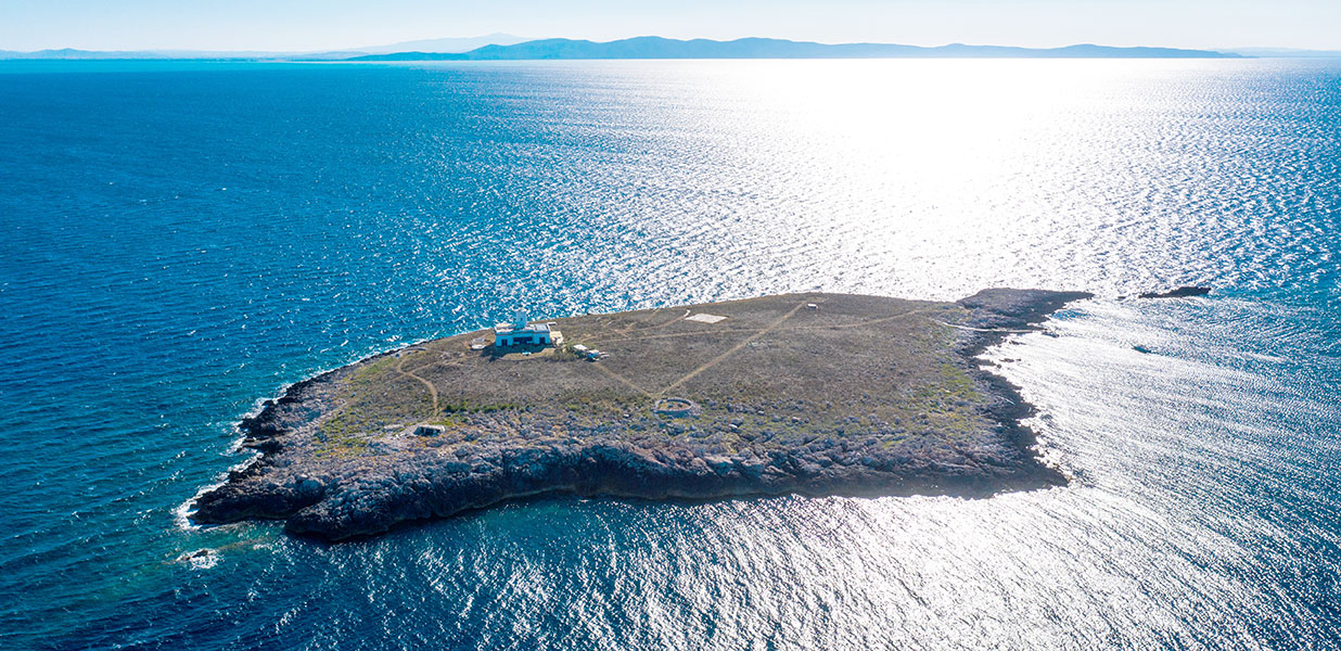 Formiche Island mieten bei Vladi Private Islands
