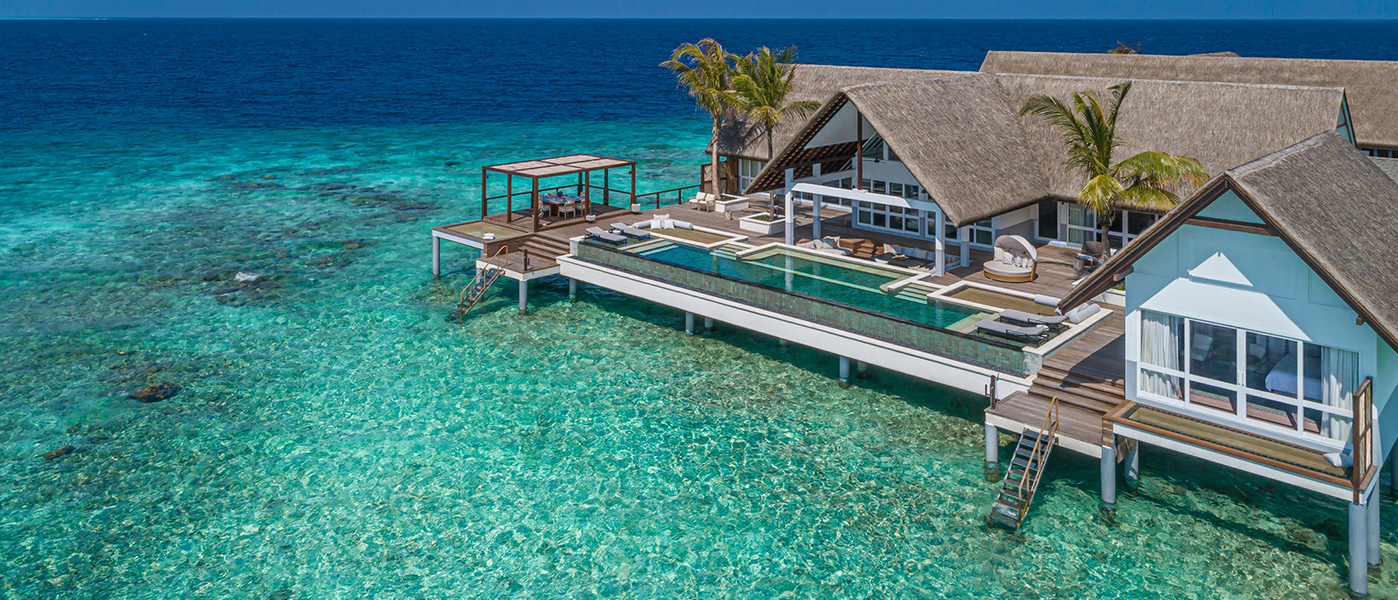 Four Seasons Landaa Giraavaru mieten bei Vladi Private Islands