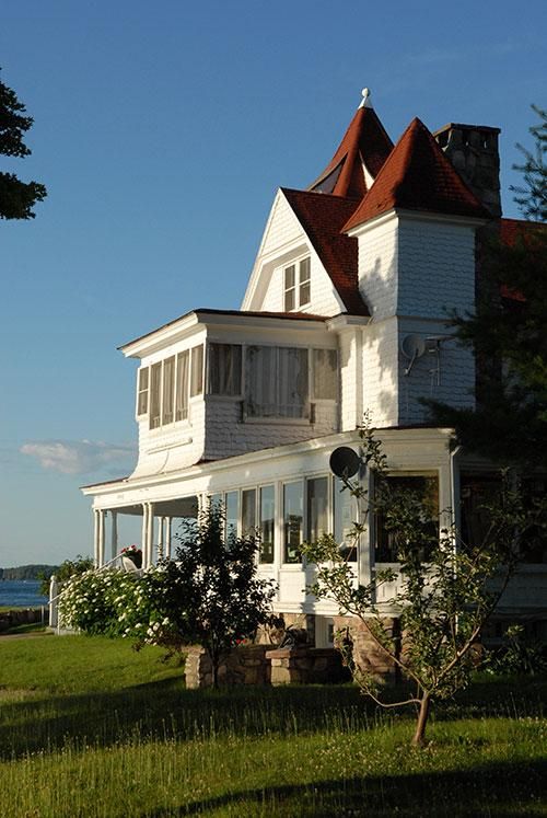 Casa Blanca on Cherry Island mieten bei Vladi Private Islands