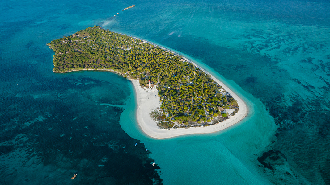 LABA Fanjove mieten bei Vladi Private Islands