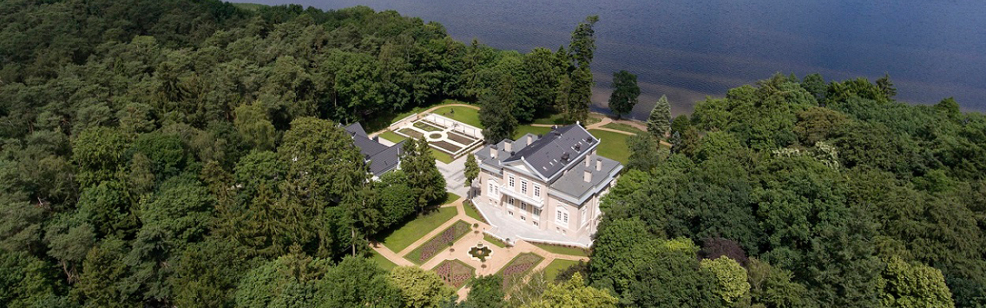 Manowce mieten bei Vladi Private Islands