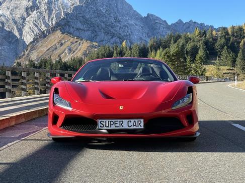 Ferrari F8 Spider mieten bei Prestige-Gallery