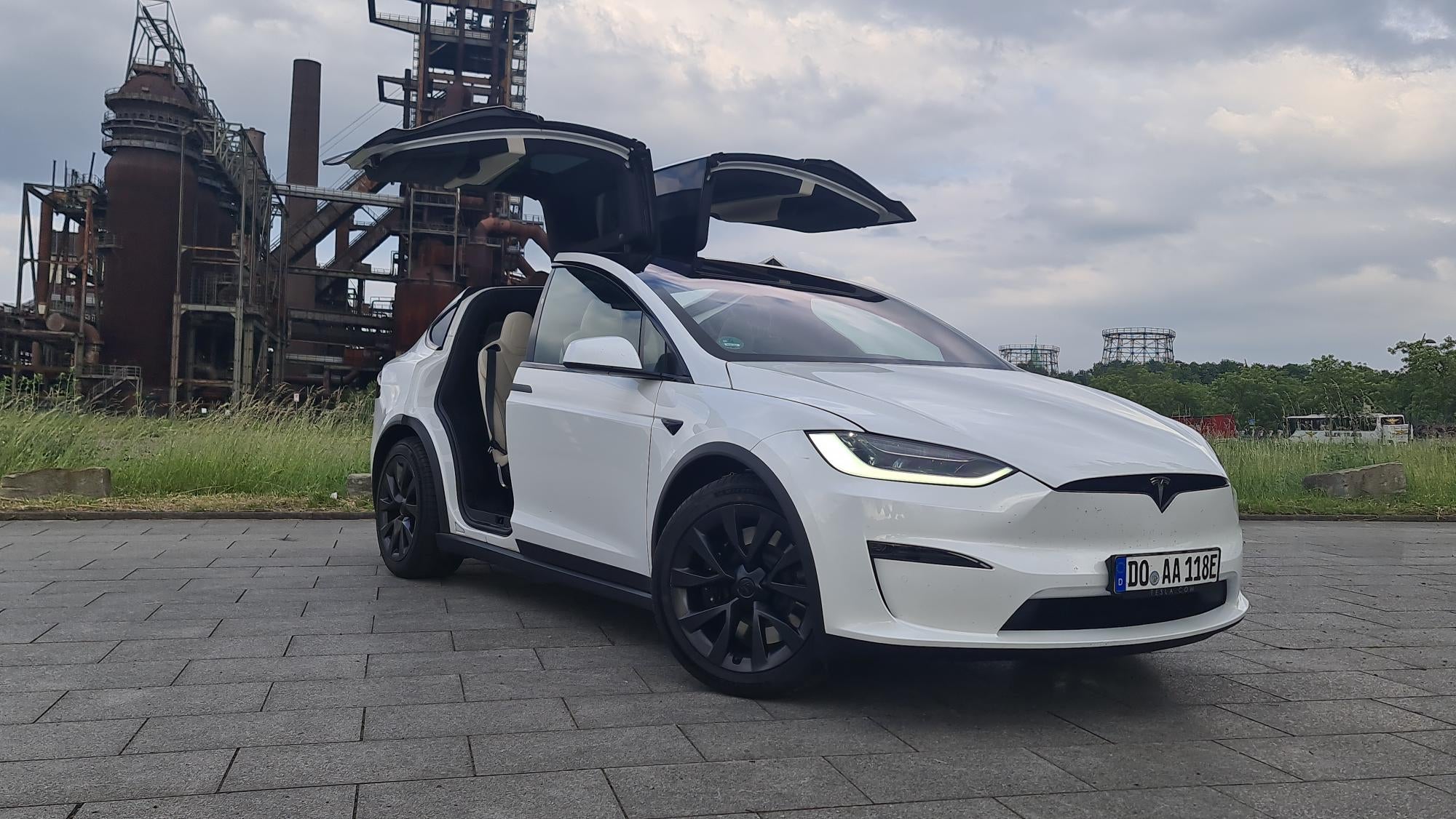 Tesla Model X Plaid 1020 PS