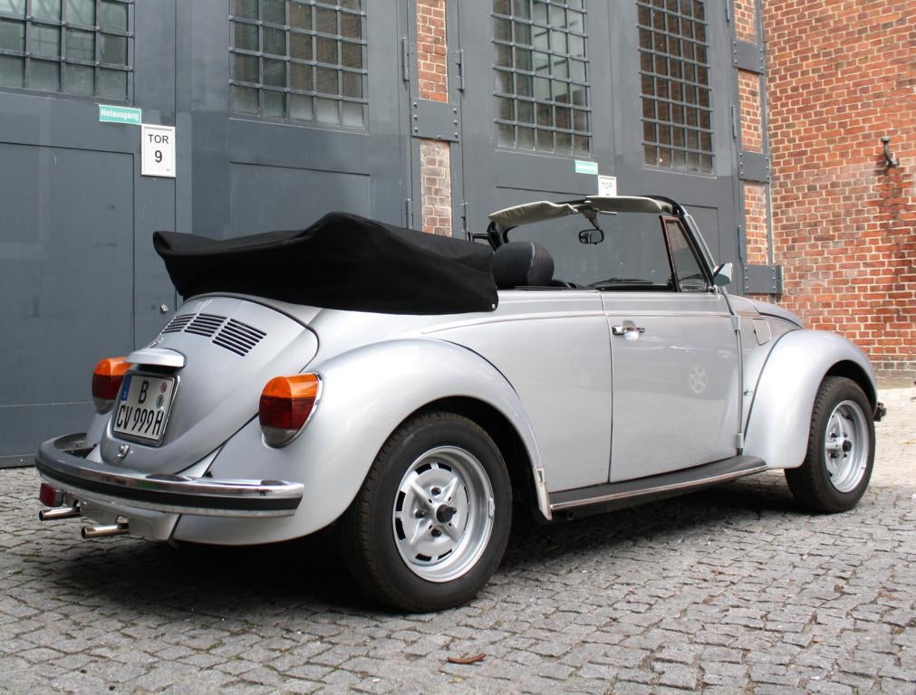 Oldtimer VW Käfer 1303 LS Cabrio – 4