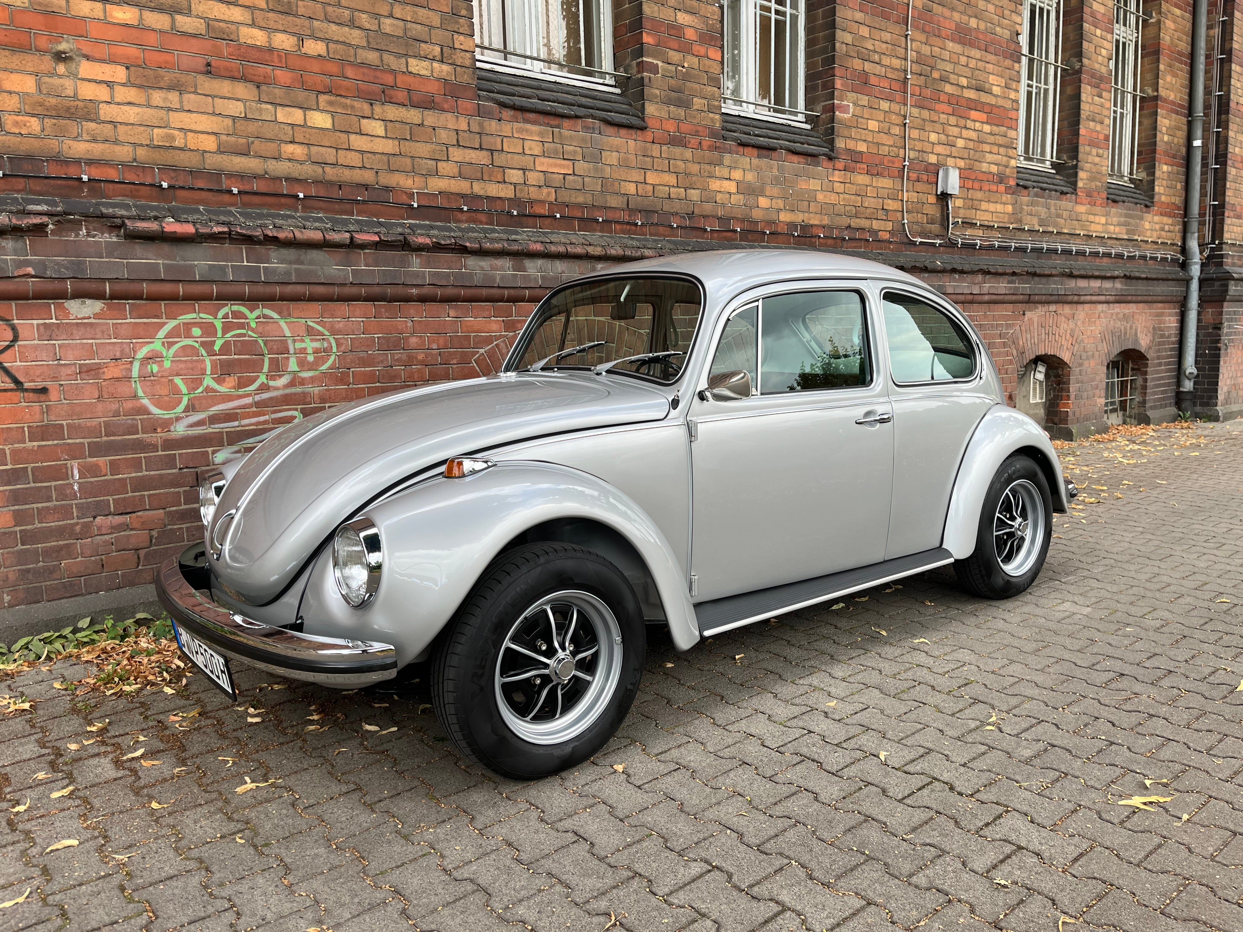 Oldtimer VW Käfer 1302 LS Automatic