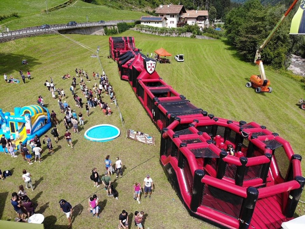 62m Gladiator Run "Interactive Run" mieten in Koblenz bei Dominik Lieb