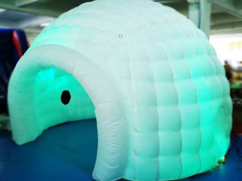 LED Iglu 4x4 Meter mieten in Hünfelden