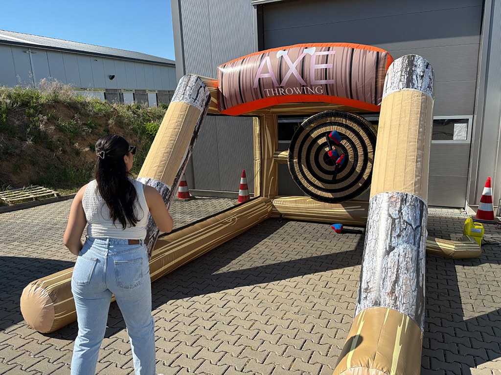 Axtwurf-Spiel "Axe Battle" mieten in Koblenz – Mietartikel – 3