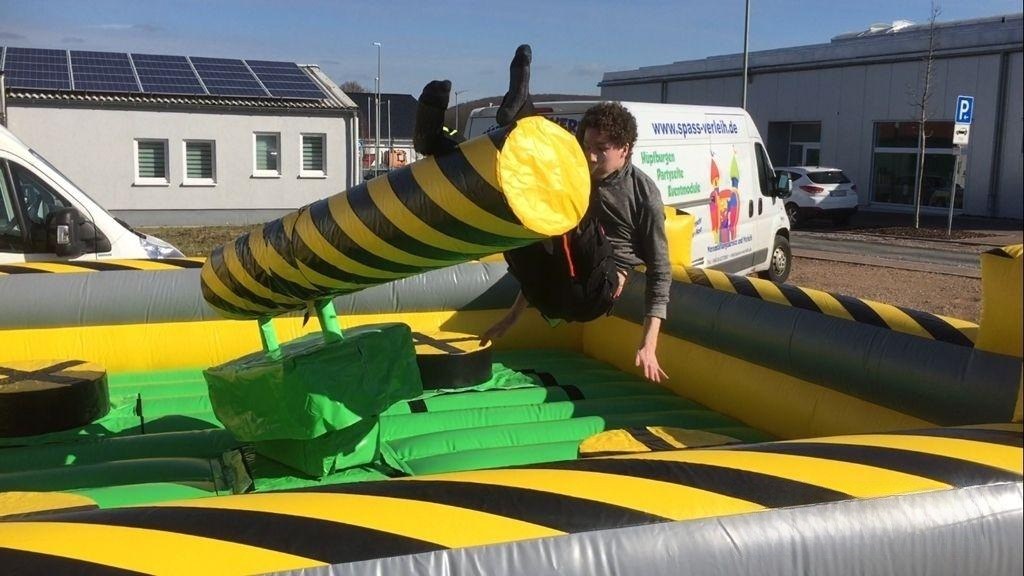 Broom Action Modul wie Bullriding mieten in Hünfelden – 3