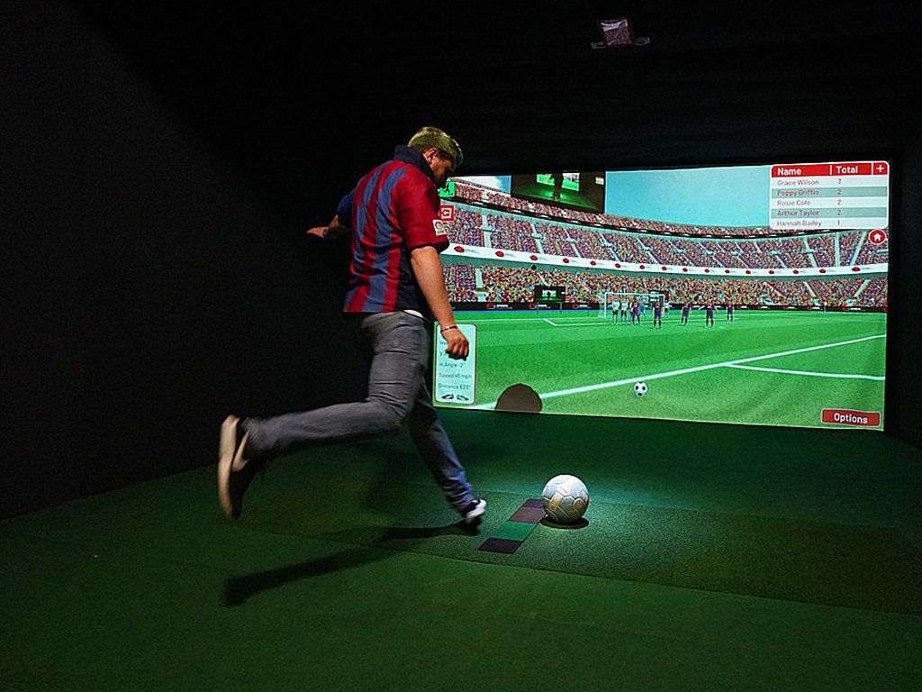 Multi Sportsimulator mieten in Koblenz bei Dominik Liebehenz