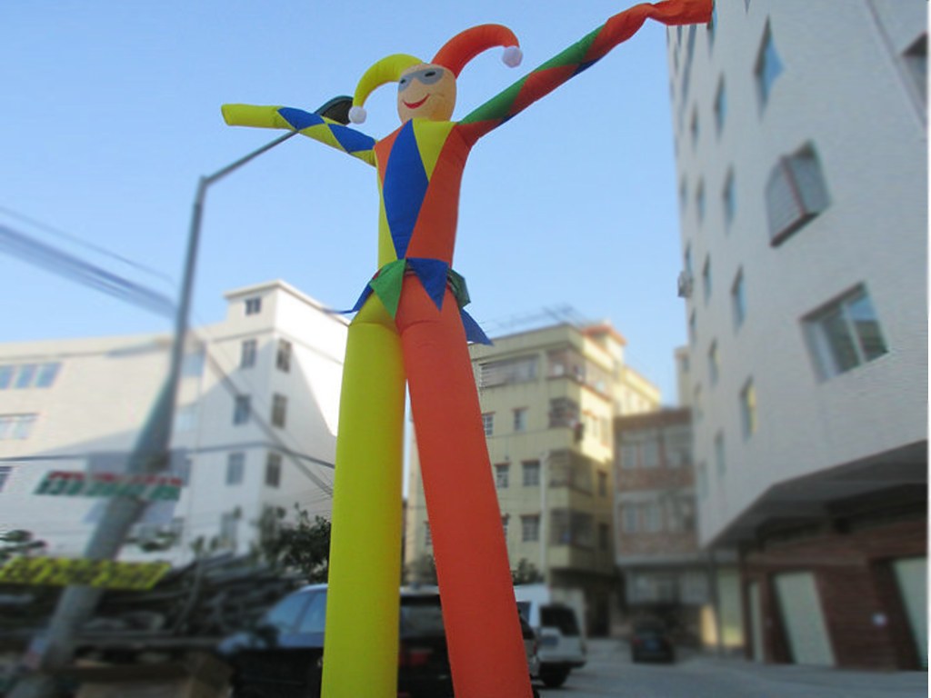 Skydancer Clown XL mieten in Koblenz bei Dominik Liebehenz