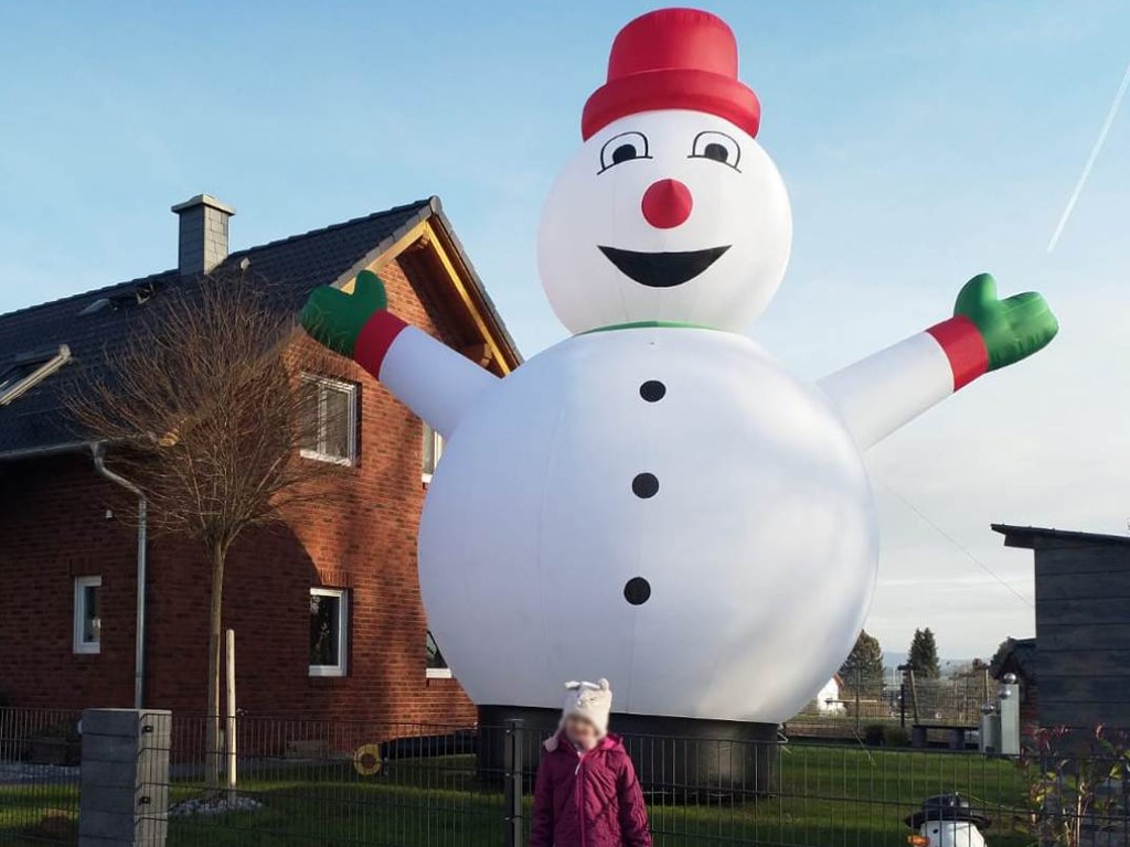 Schneemann XXL mieten in Hünfelden