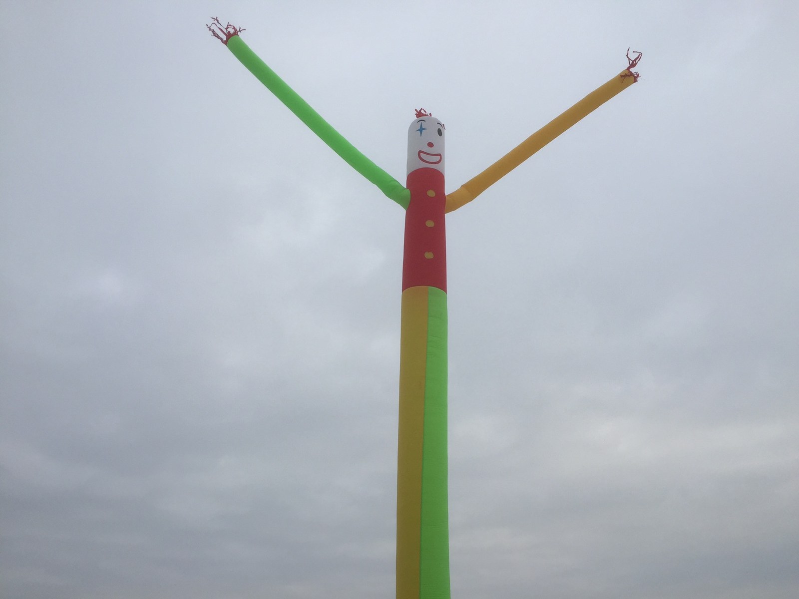 Skydancer Clown mieten in Koblenz bei Dominik Liebehenz