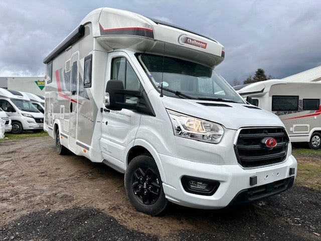 Wohnmobil Einzelbetten umbaubar zu einem großen Doppelbett und mit Hubbett - T3 – 2