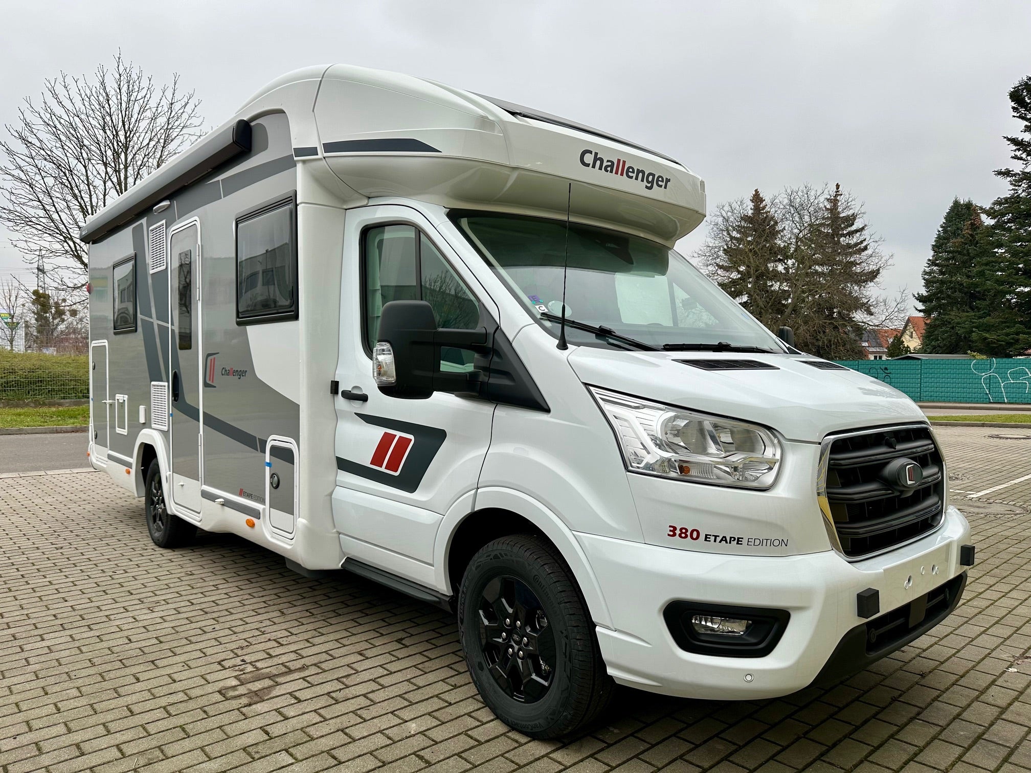 Familien-Wohnmobil mit Etagenbetten - T3