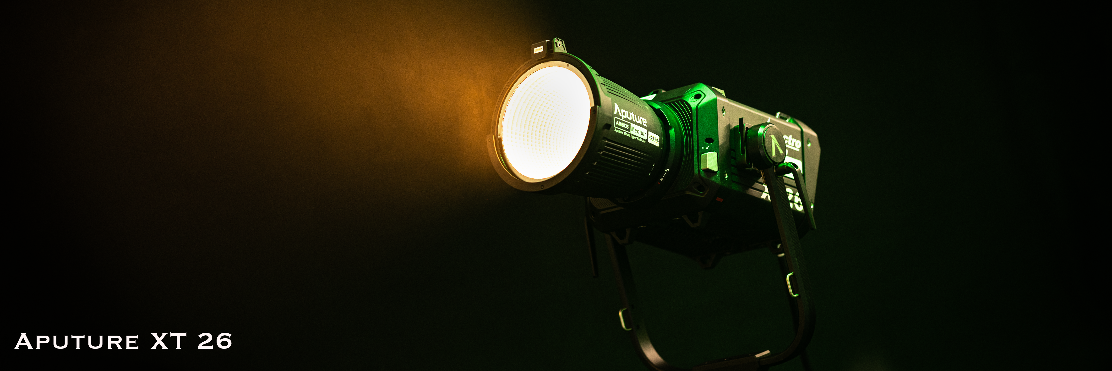 Aputure XT26 – 2600W BiColor LED Spot mieten bei Videolink GmbH (GF Stefan Niederfeilner)