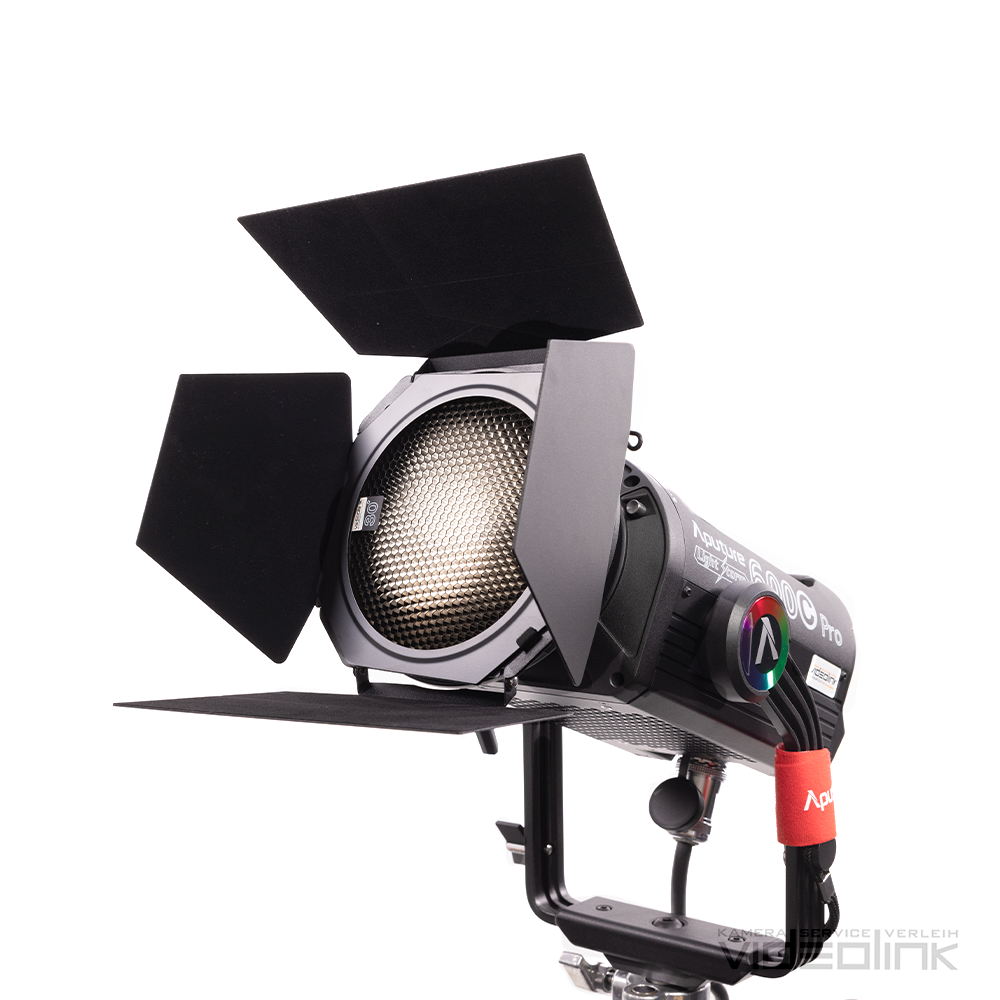 Aputure Barndoors 2x Fresnel mieten bei Videolink GmbH (GF Stefan Niederfeilner)