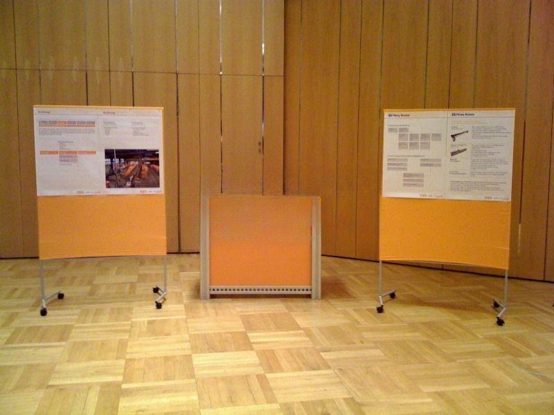 Husse für Pinnwand weiß orange rot Stoffhusse mieten in Berlin