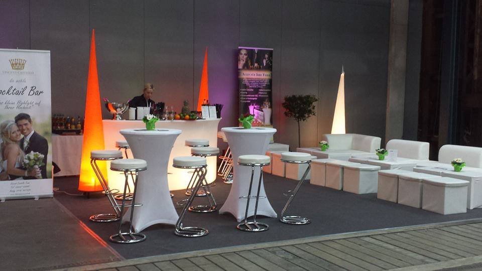 mobile Cocktailbar mieten, Cocktailbar, Bartresen, Barmodul, Kunststofftheke, barkeeper mieten – 2