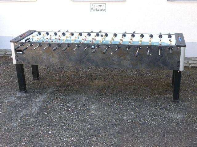 XL-Tischkicker mieten in Moosinning bei Hüpfburgverleih – 2