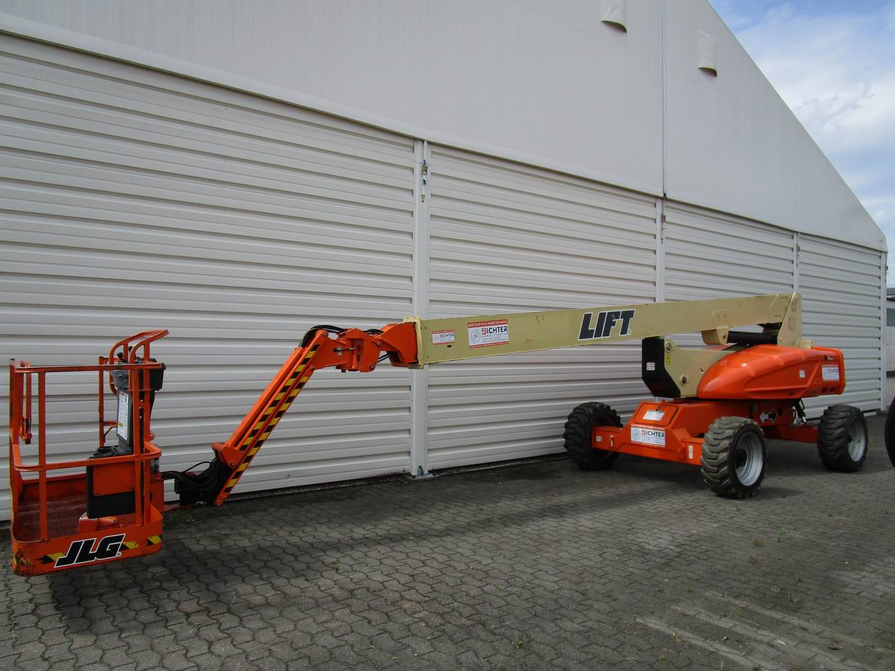 JLG E 600 JP Gelenkteleskopbühne mieten bei Richter Gabelstapler GmbH