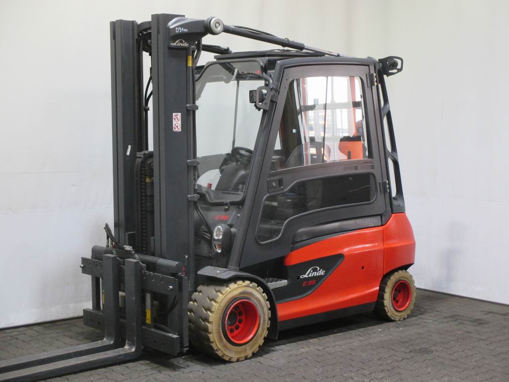 Linde E 35 L-01 387 Elektro 4 Rad-Stapler mieten bei Richter Gabelstapler GmbH