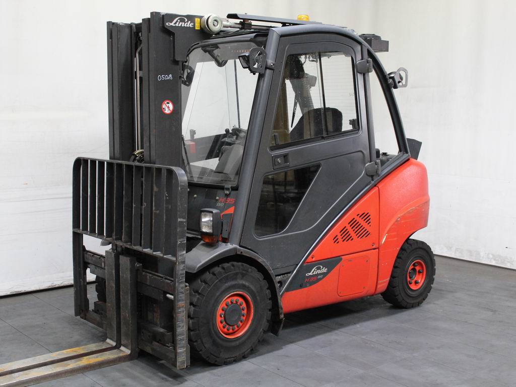 Linde H 35 D-02 393 Dieselstapler mieten bei Richter Gabelstapler GmbH