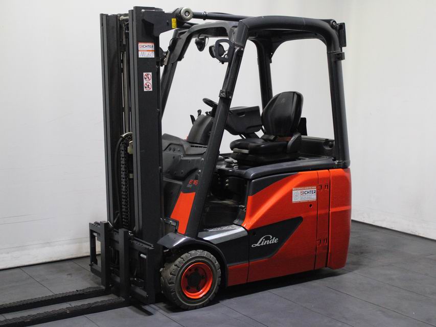Linde E 16 H-02 386 Elektro 3 Rad-Stapler mieten bei Richter Gabelstapler GmbH