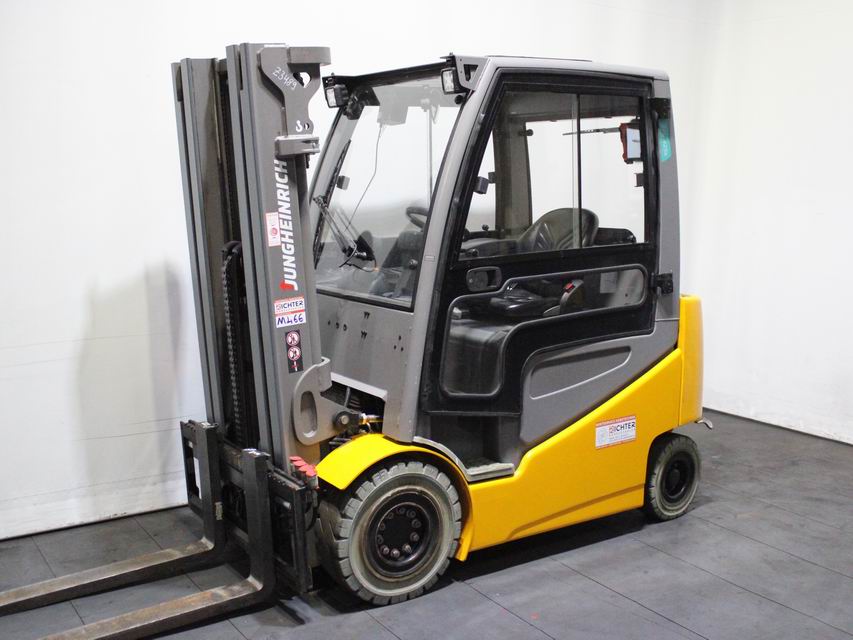 Jungheinrich EFG 425k GE 130-440DZ Elektro 4 Rad-Stapler mieten bei Richter Gabelstapler GmbH