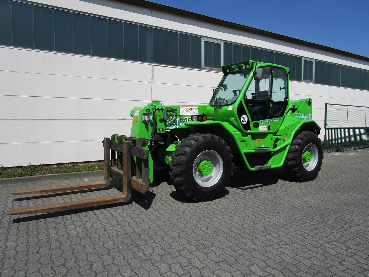 Merlo P 120.10HM Teleskopstapler starr mieten bei Richter Gabelstapler GmbH