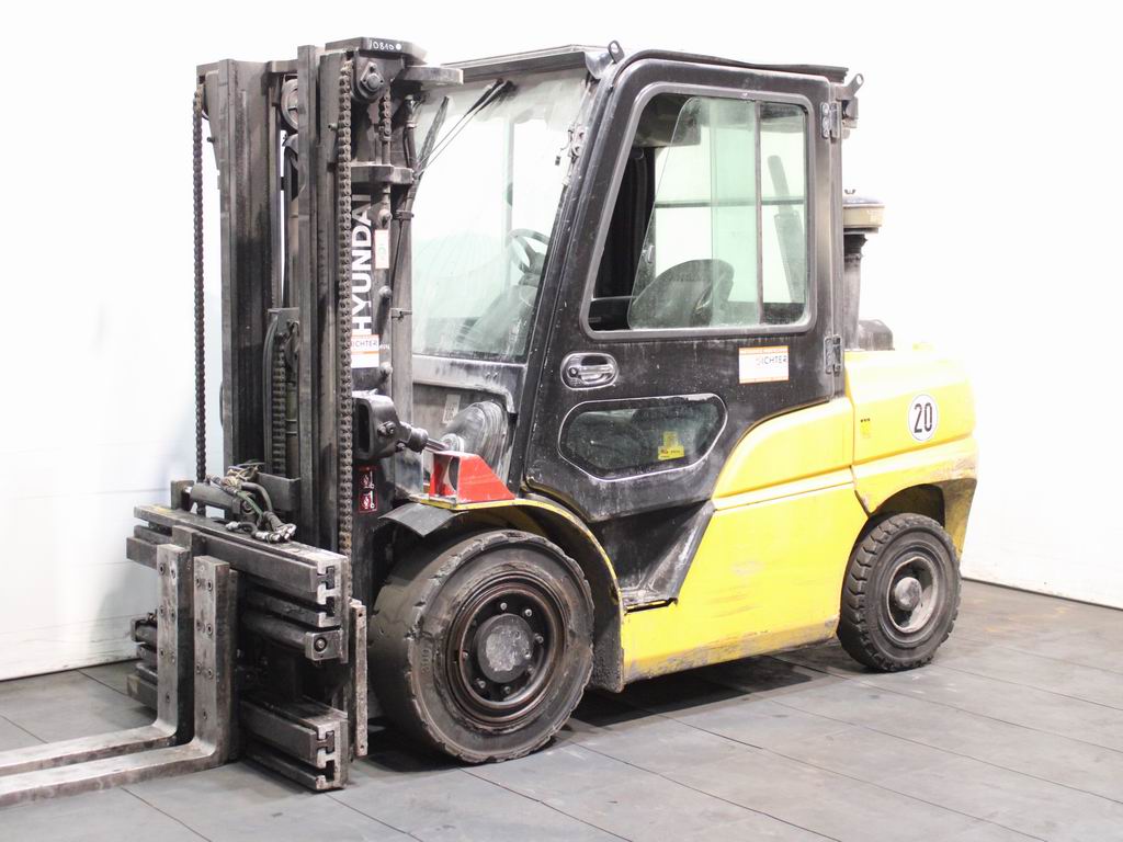 Hyundai 45D-9 Dieselstapler mieten bei Richter Gabelstapler GmbH