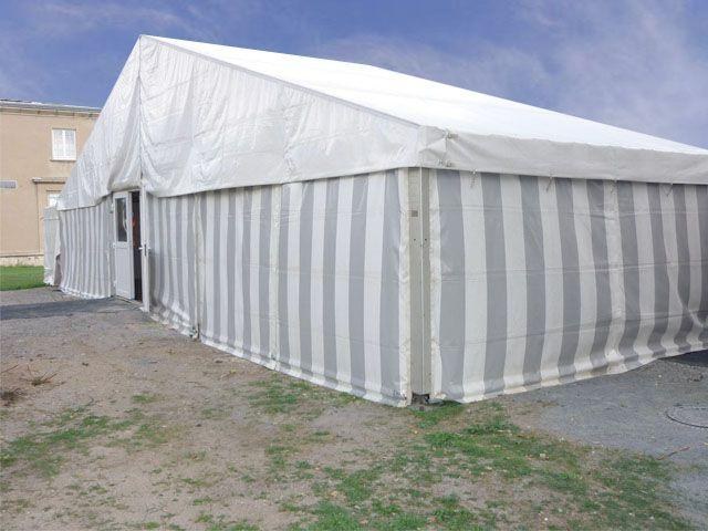 Festzelt 15 x 5 m mieten in Reinstädt