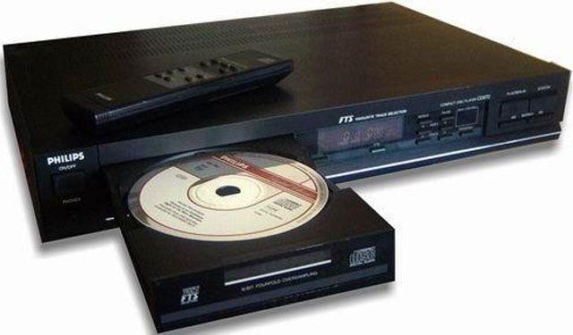 einfaches Abspielgerät, CD Player mieten in Reinstädt