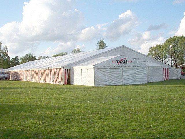 Festzelt 15 x 40 m mieten in Reinstädt
