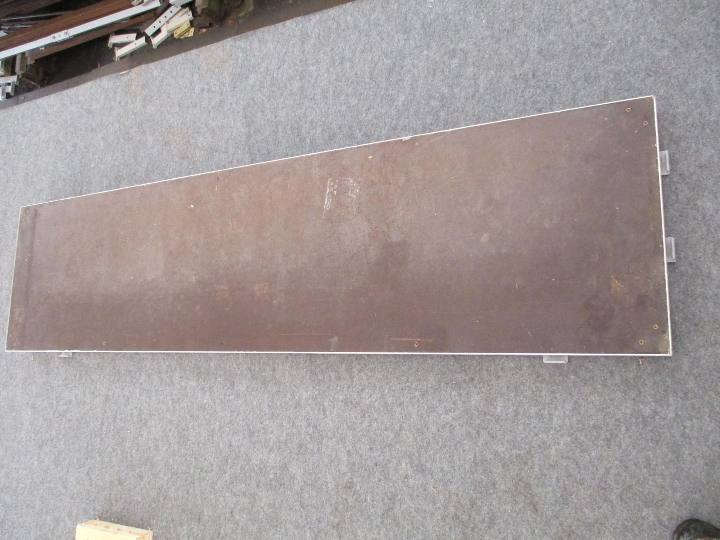 Sonderpodestplatte, 2x0,5m wetterfest mieten in Reinstädt – 2