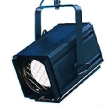 Stufenlinsenscheinwerfer 1kW mieten in Reinstädt
