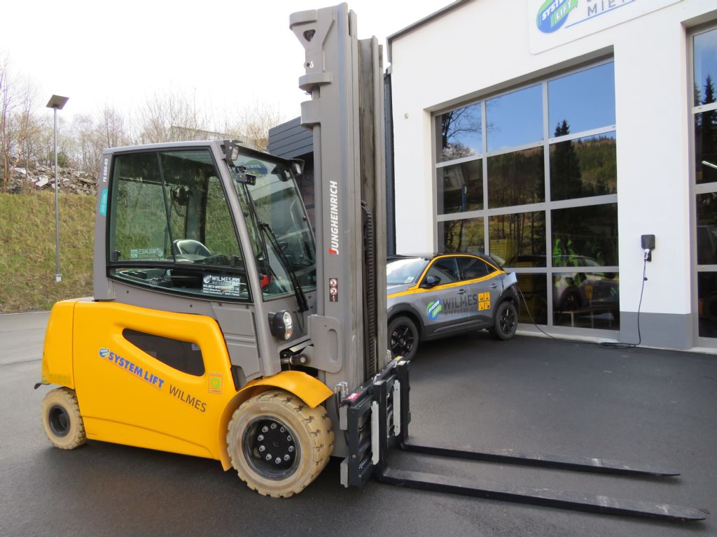 Jungheinrich 550 Elektro 4 Rad-Stapler mieten