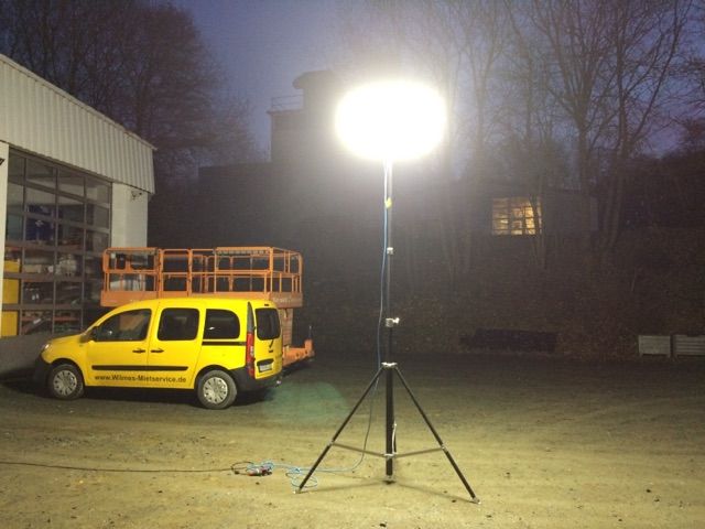 *Sonstige Powermoon 600 LED Sonstige mieten