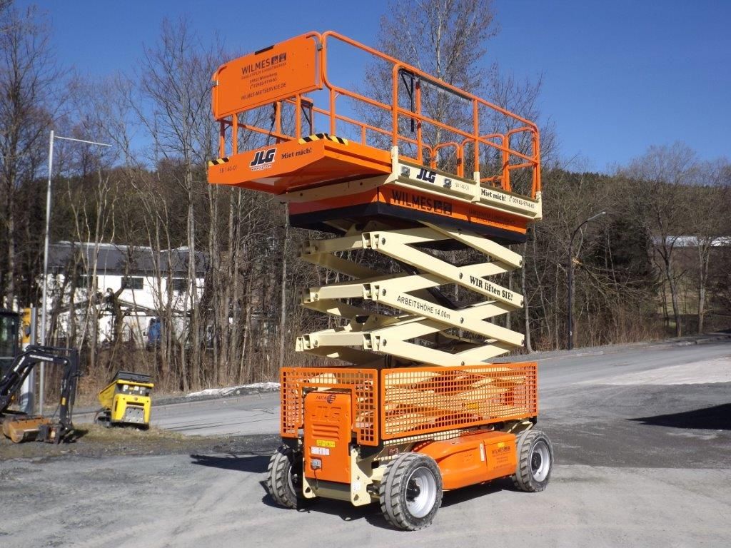 JLG 4069 LE Scherenarbeitsbühne mieten bei Wilmes Mietservice Inh. Andreas-Josef Wilmes e.K.