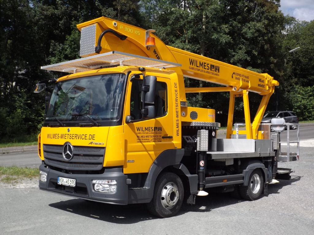 Palfinger P 300 KS LKW Arbeitsbühne mieten