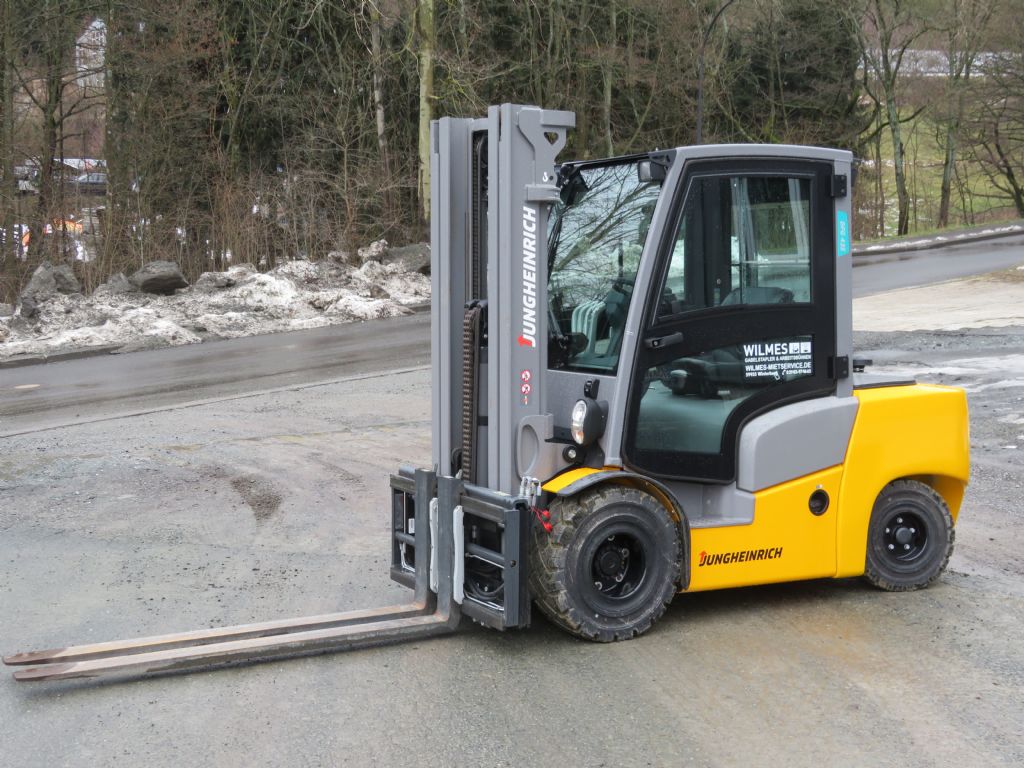 Jungheinrich DFG 435 Dieselstapler mieten bei Wilmes Mietservice Inh. Andreas-Josef Wilmes e.K.