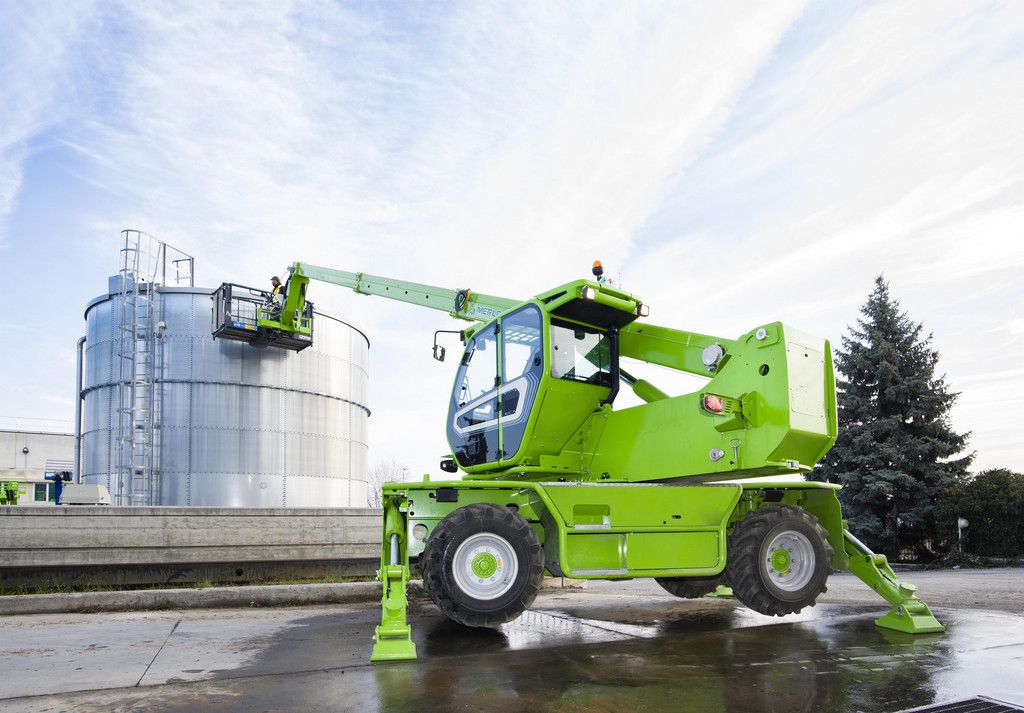 Merlo R 40.16 Teleskopstapler drehbar mieten