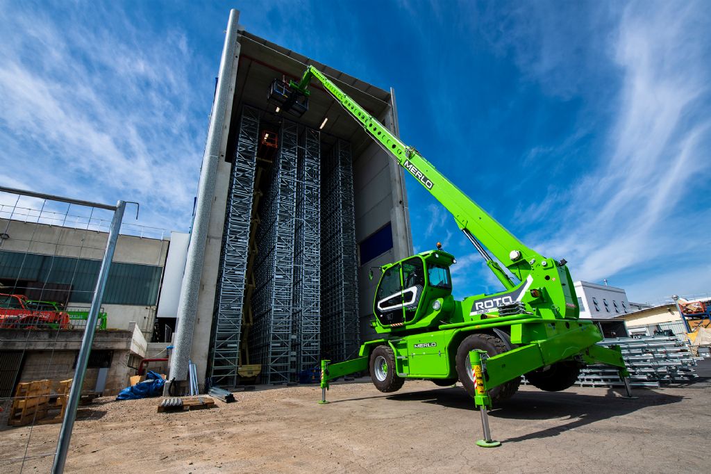 Merlo 50.21 S Teleskopstapler drehbar mieten
