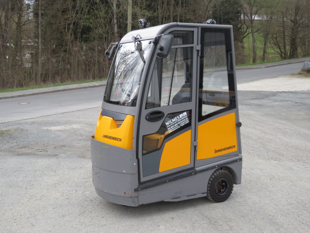 Jungheinrich EZS 570 Schlepper mieten bei Wilmes Mietservice Inh. Andreas-Josef Wilmes e.K.