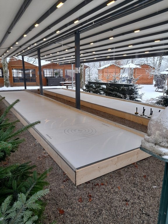 Eisstockbahn - Eisstockschießen ***mieten*** – 2