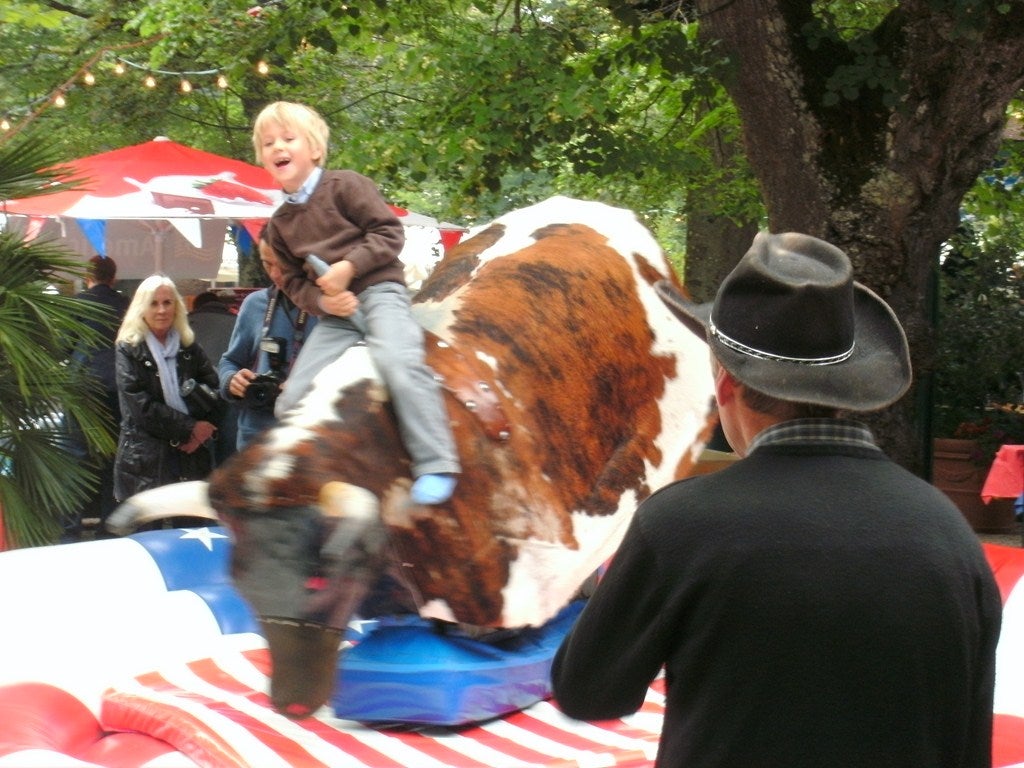 Bull Riding / Bullriding / Rodeo – 3