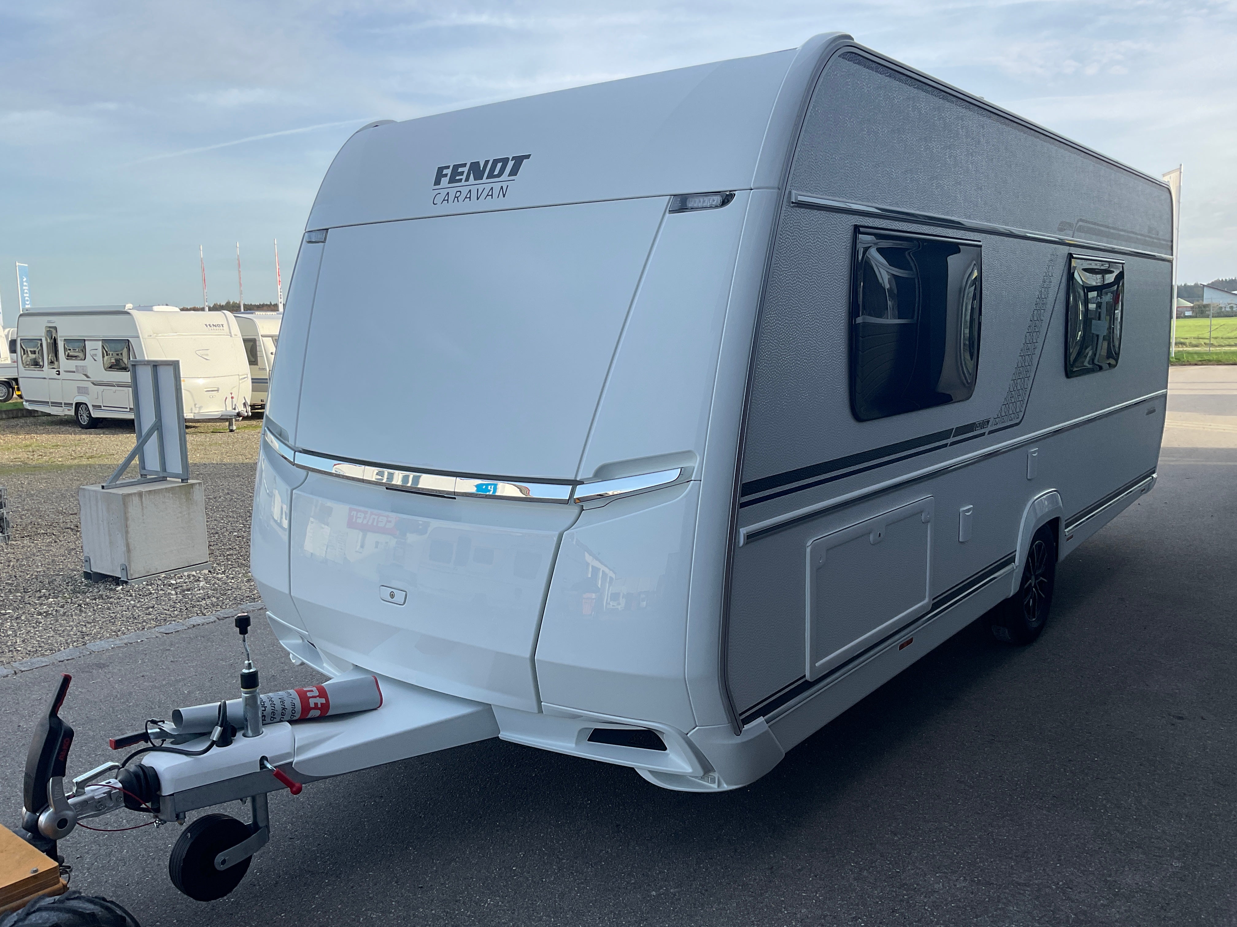Fendt Wohnwagen 550 SKM Bianco Selection mit Stockbett und insgesamt 5 Schlafplätzen – 3
