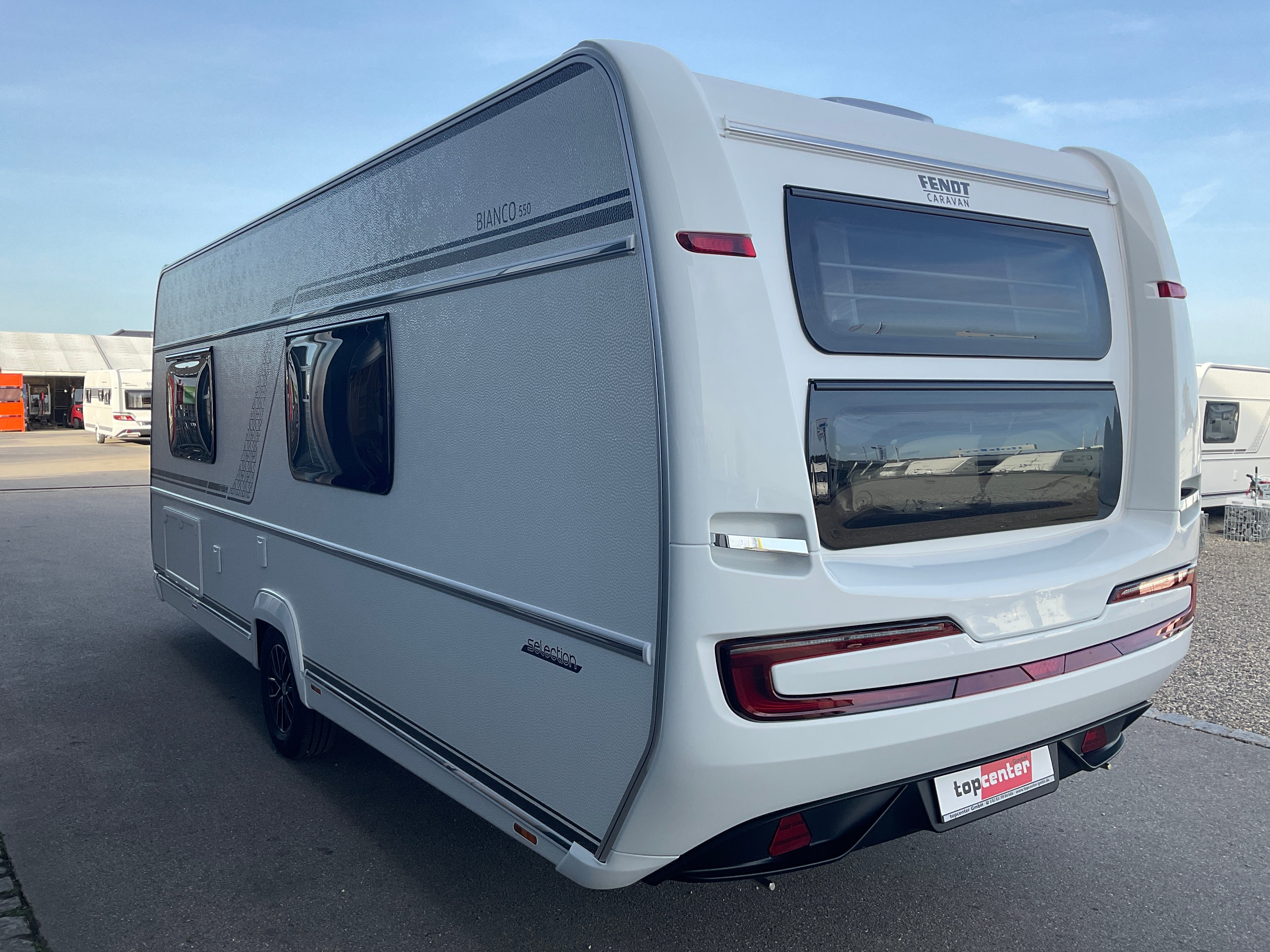 Fendt Wohnwagen 550 SKM Bianco Selection mit Stockbett und insgesamt 5 Schlafplätzen